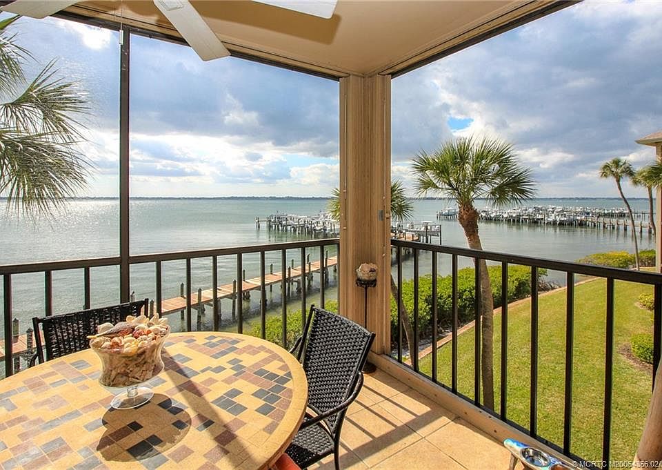 1st image of 4680 NE Sandpebble Trce APT 305
