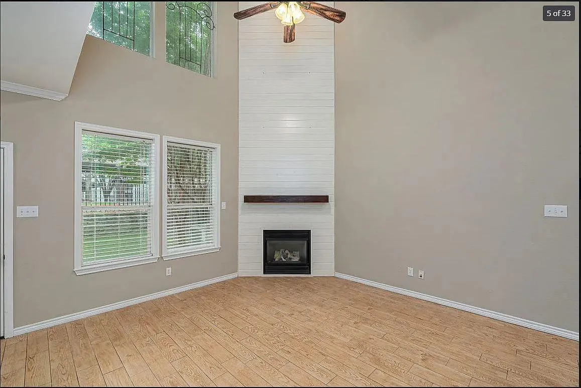 309 Gershwin Way — Photo 1