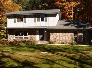 N75W22432 Chestnut Hill Rd, Lisbon, WI