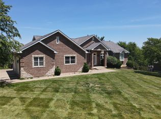 4 Thornaby Rd, Hannibal, MO 63401