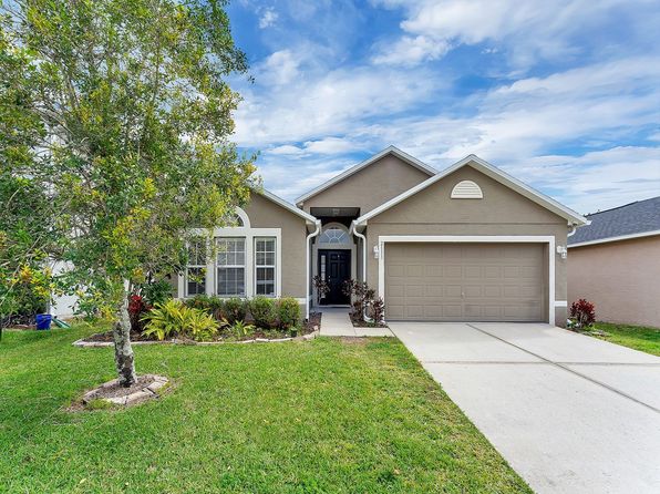 2111 Corner Point Ct