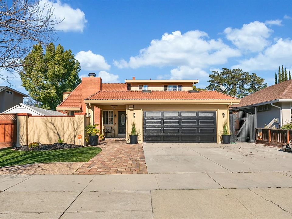 1st image of 281 Dondero Way
