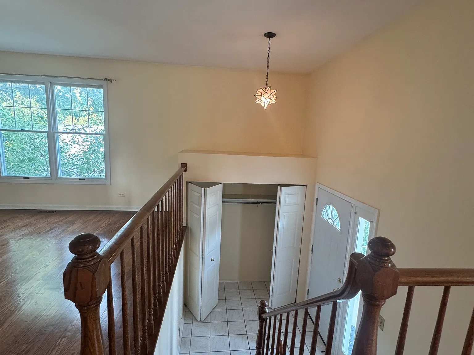 4 bed, 2218 sqft, $3,400 — Photo 3