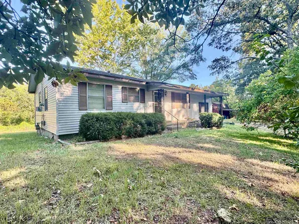 194 Bowen St, Rockport, AR 72104