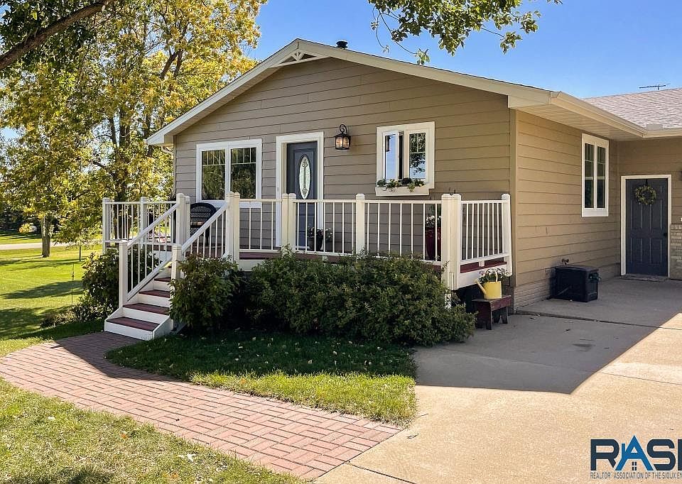 46645 Prairie Dr, Sioux Falls, SD 57106 Zillow