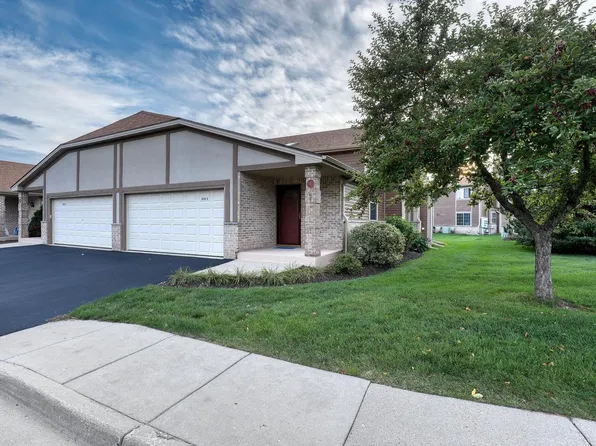 N113W16194 Sylvan CIRCLE #D, Germantown, WI 53022