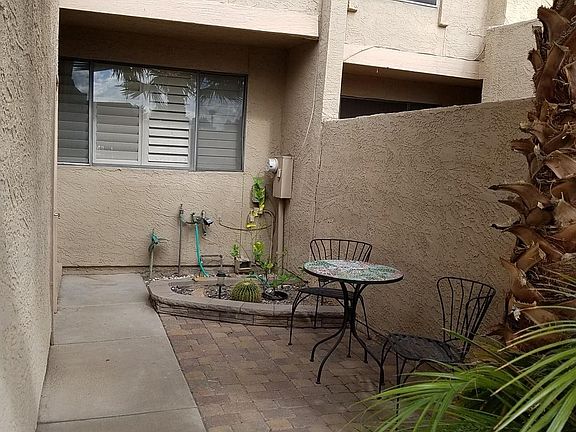 5th image of 2524 S El Paradiso Unit 61