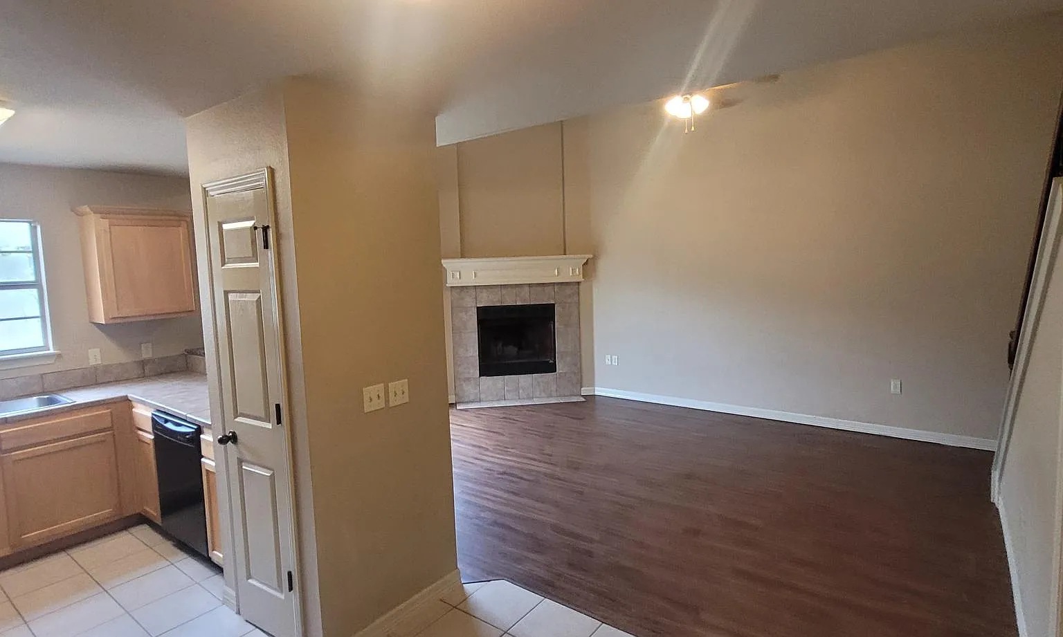 3 bed, 1580 sqft, $1,495 — Photo 3