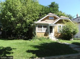 601 Hyacinth Ave E, Saint Paul, MN 55130