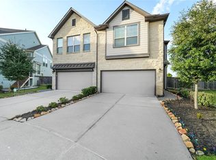 16235 Northern Cardinal Ln, Cypress, TX 77433