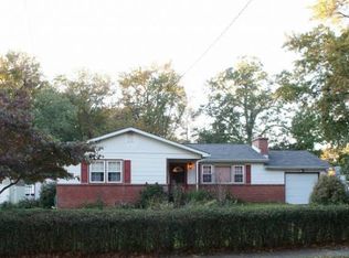 306 S Coles Ave, Maple Shade, NJ 08052