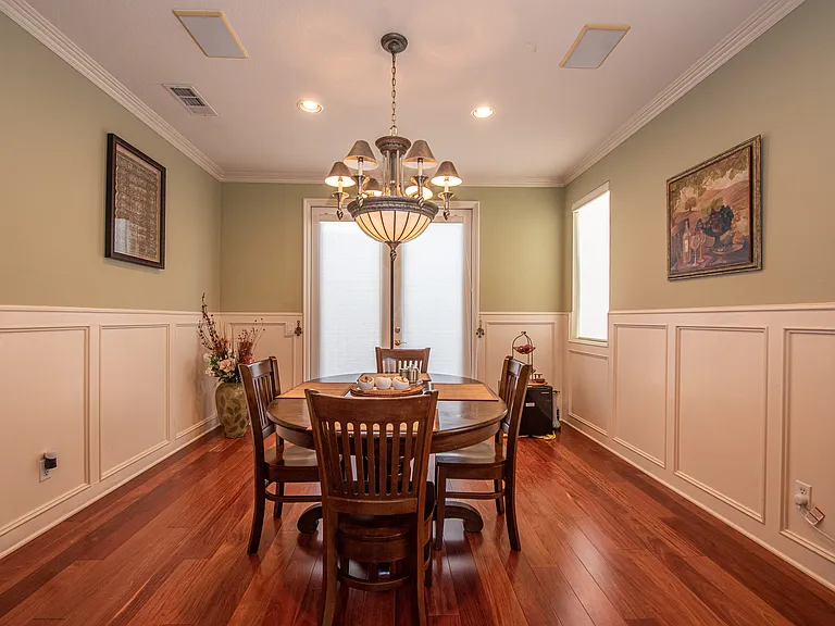 9774 Fox Valley Ct — Photo 5