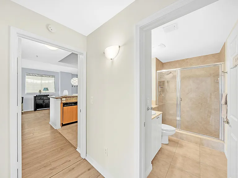 233 S Federal Hwy #425 — Photo 34
