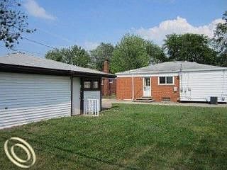 3rd image of 29425 Milton Ave