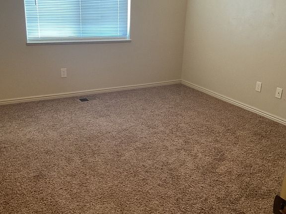 4th image of 722 W 350 N APT 1