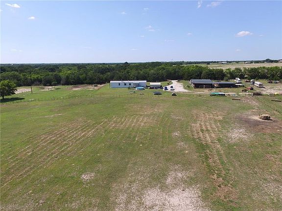 4th image of 1298 SW County Road 3040