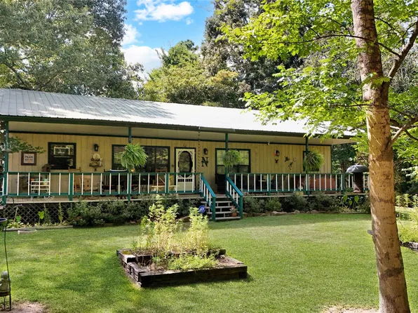 1308 Fm 906 W, Powderly, TX 75473