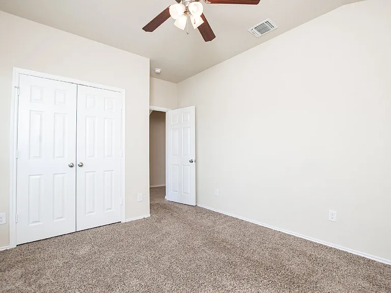 2516 Bargello St — Photo 26