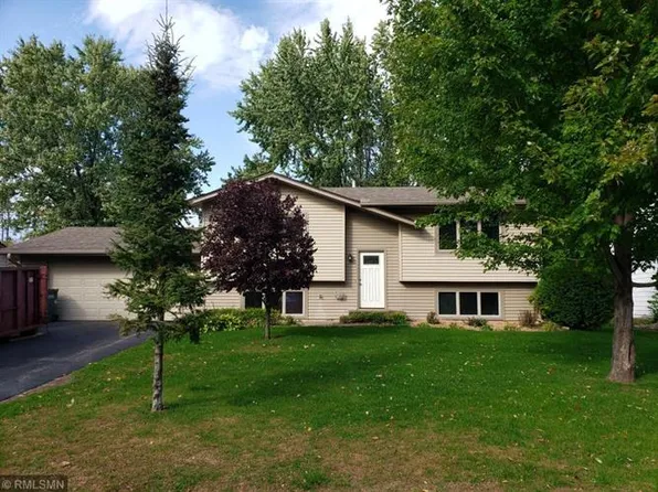 165 Dennison Ave, Shoreview, MN 55126