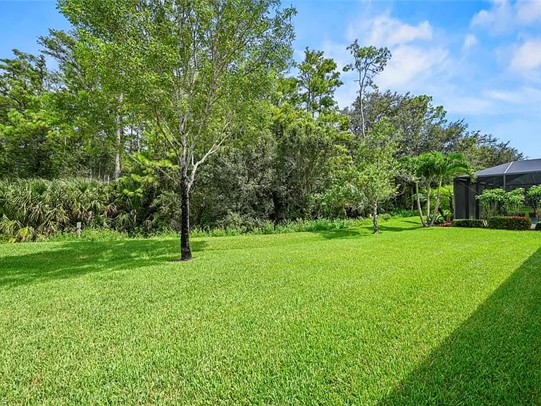 10522 Yorkstone Dr — Photo 28