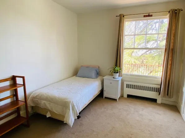 1815 Highland Pl #6, Berkeley, CA 94709