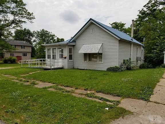 2nd image of 1315 N Wapello St