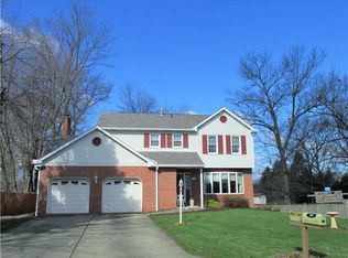 140 Holland Dr, Butler, PA 16002