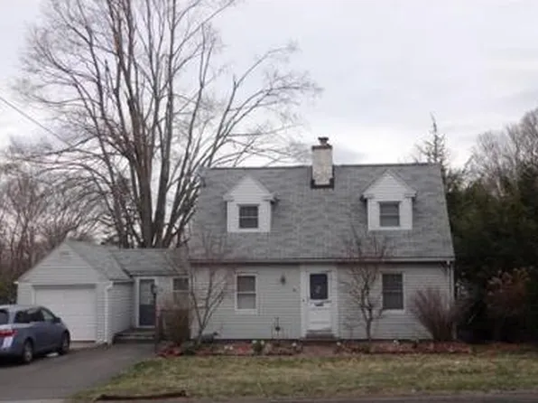 191 Chestnut St, East Longmeadow, MA 01028