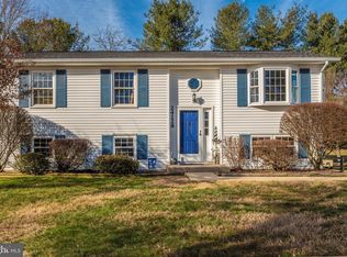 24128 Bush Hill Rd, Gaithersburg, MD 20882