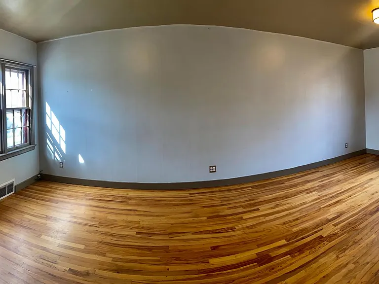 1402 W Lemp St — Photo 22