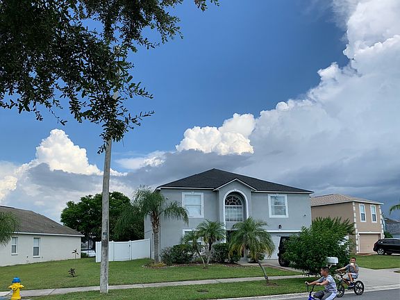 3rd image of 12707 Lake Vista Dr