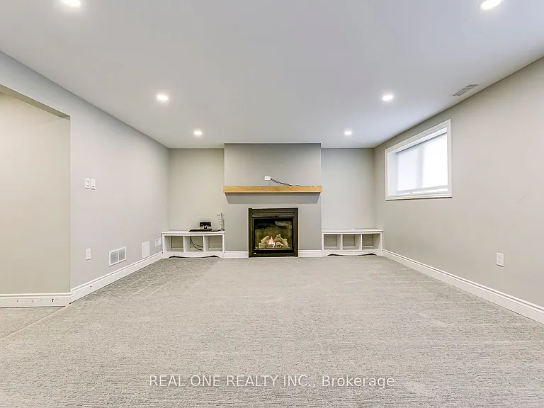 604 Bridle Wood — Photo 27