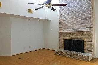 2nd image of 3706 Maroneal