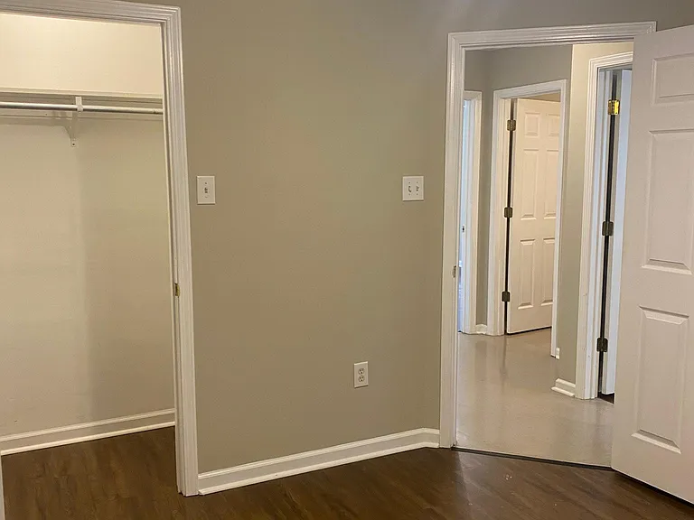 2704 Cypress St — Photo 11