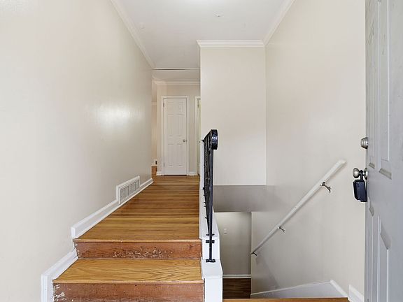 4th image of 1496 N Druid Hills Rd NE