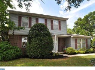40 Downey Dr, Horsham, PA 19044