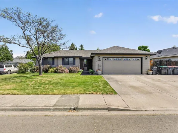3090 Cheltenham Way, Medford, OR 97504