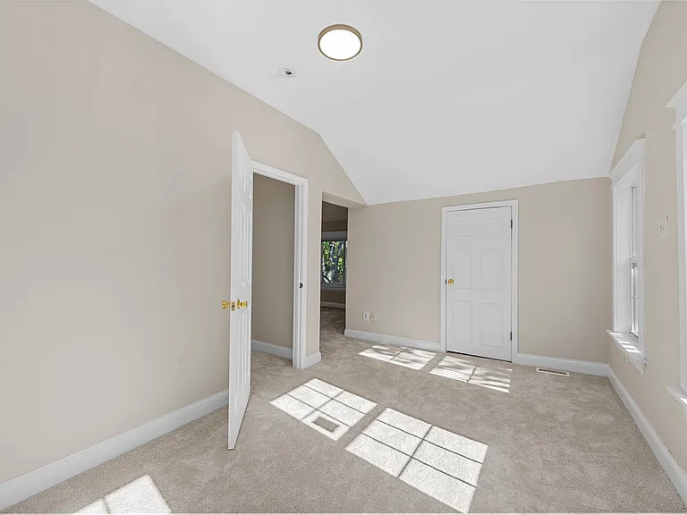 7472 Hazel Ave — Photo 28