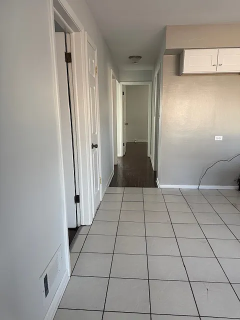 3 bed, 1.5 bath, 1206 sqft, $2,550 — Photo 3