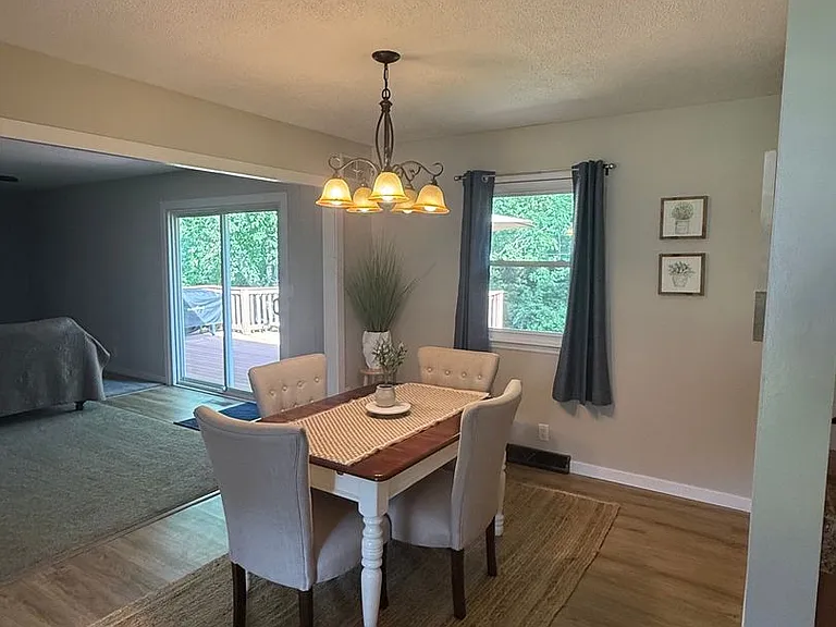 112 Cottonwood Dr — Photo 5