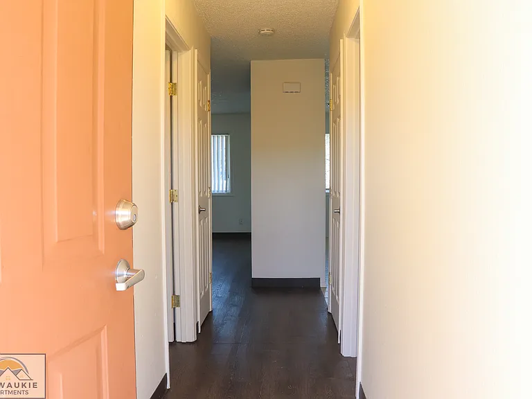 4545 SE Ina Ave #18 — Photo 2