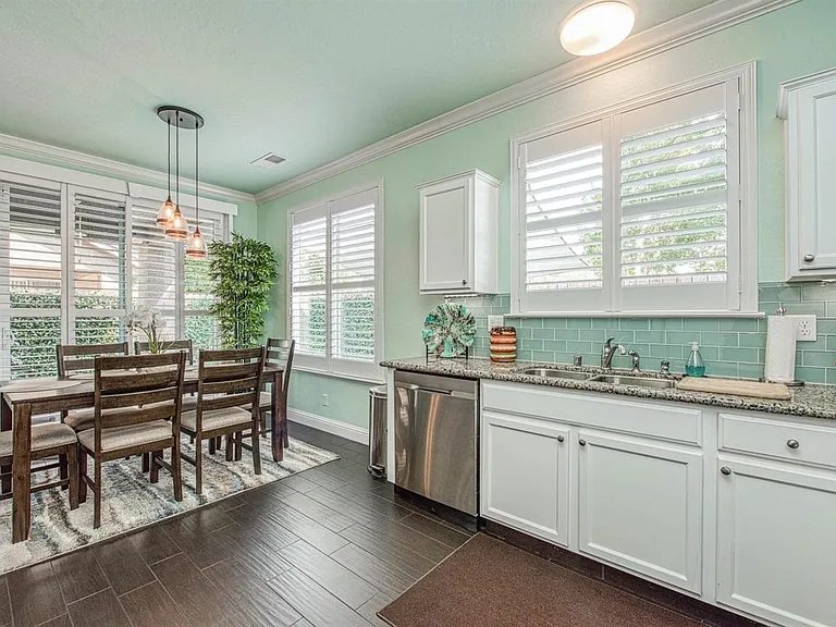 2883 Prato Ln — Photo 28