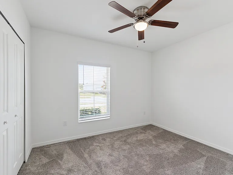 3921 Willowbrook Dr — Photo 14