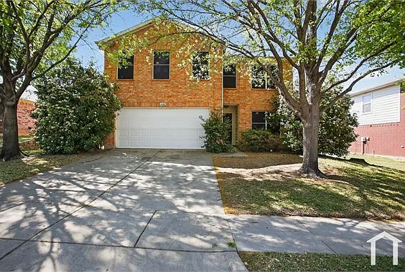 4 bed, 2251 sqft, $3,300 — Photo 3