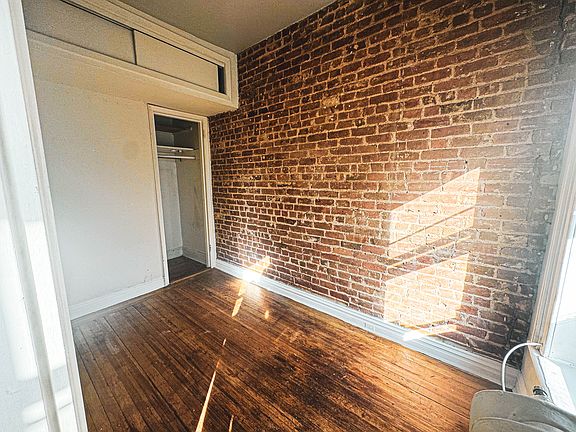 2nd image of 433 W 44th St APT 4F