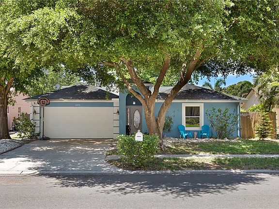 2nd image of 2256 Cypress Point Dr W