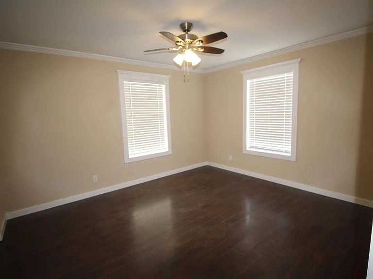 449 Cherry Creek Ln — Photo 13