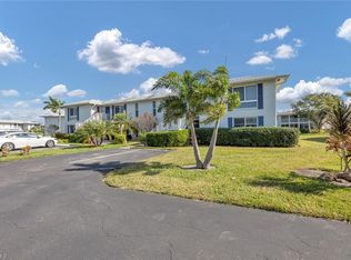 158 Lollypop Ln APT 1, Naples, FL 34112