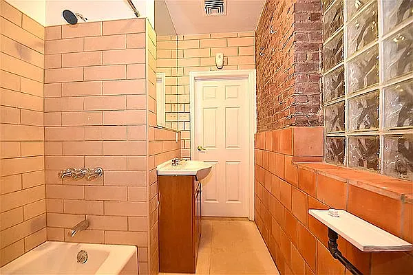 Rented by Modern Spaces | media 65