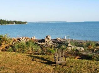 888 Livingston Bay Shr, Everett, WA 98282